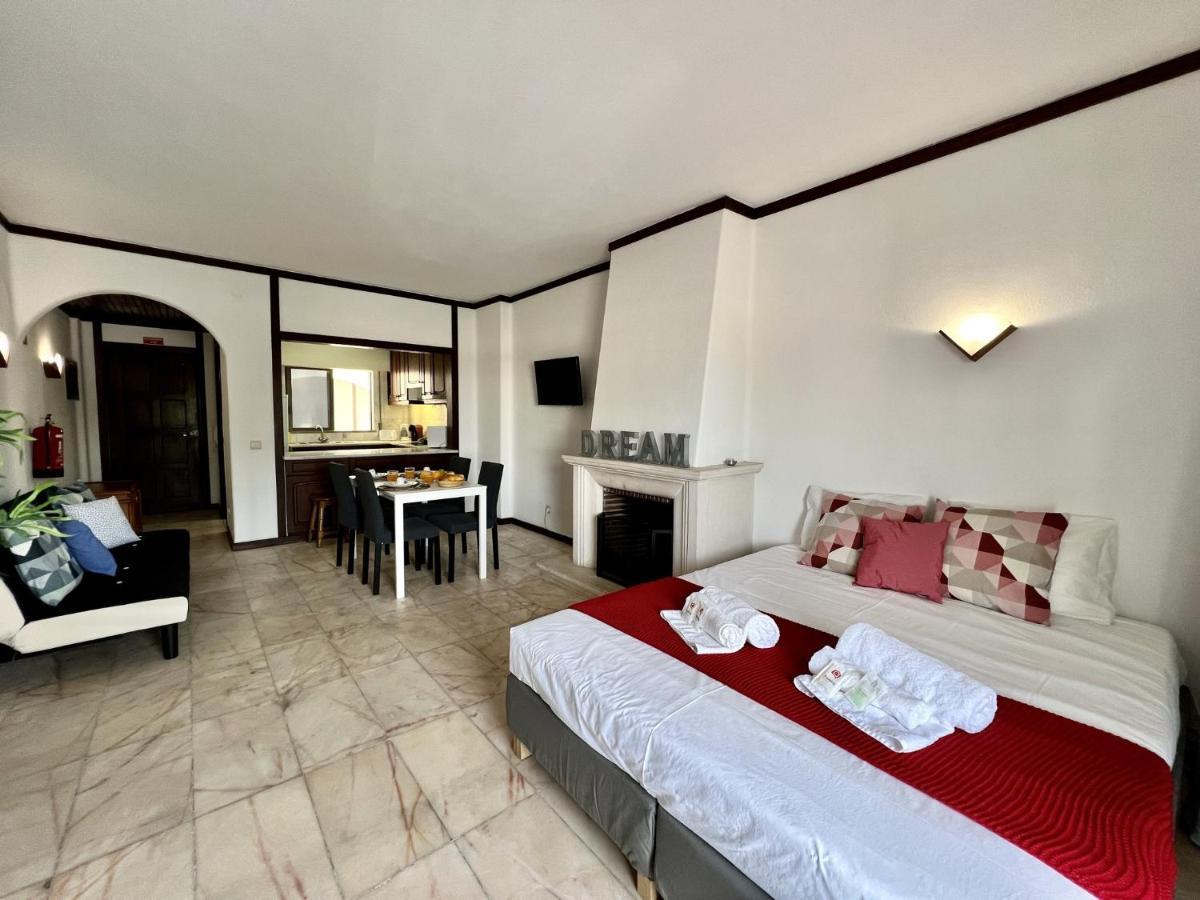 Albufeira Central 3 With Pool By Homing Exterior photo
